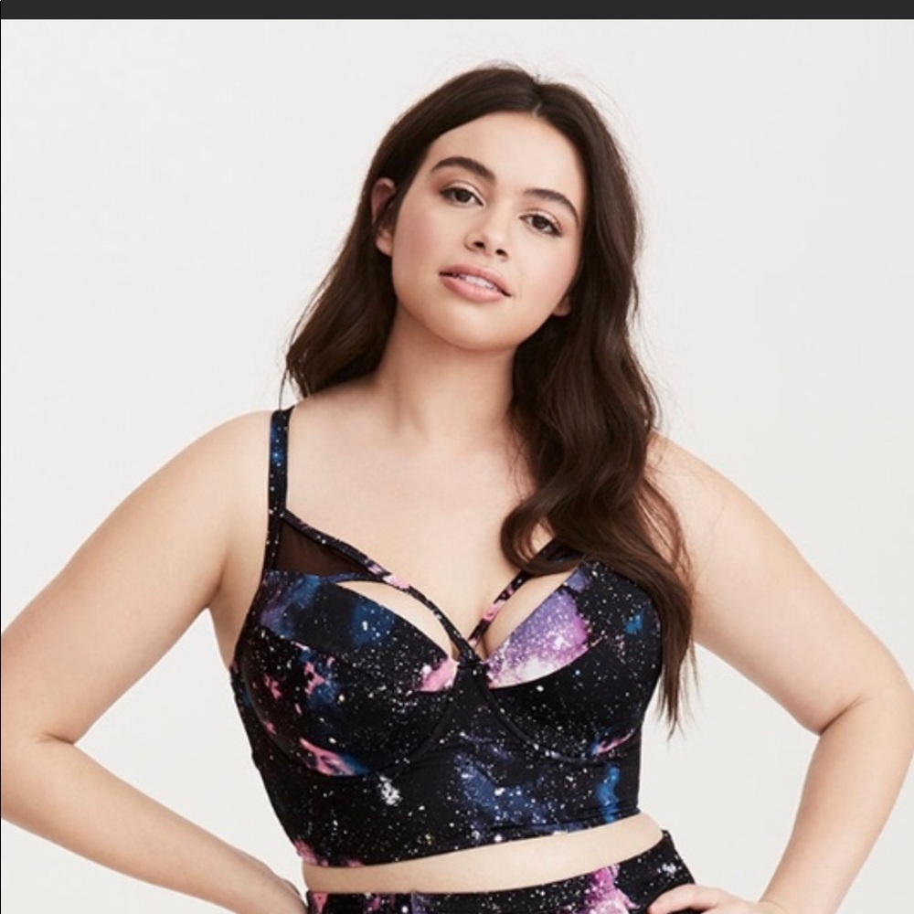 Iso I need this torrid swim top in a 1 please!!!!!